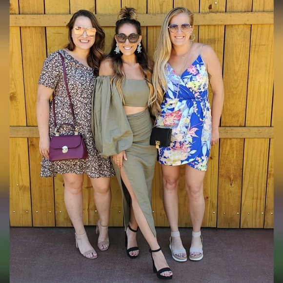 Amazing Two Piece Skirt Set - Picture 1 of 7